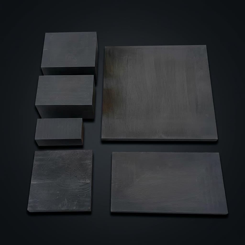 Molded graphite block 04